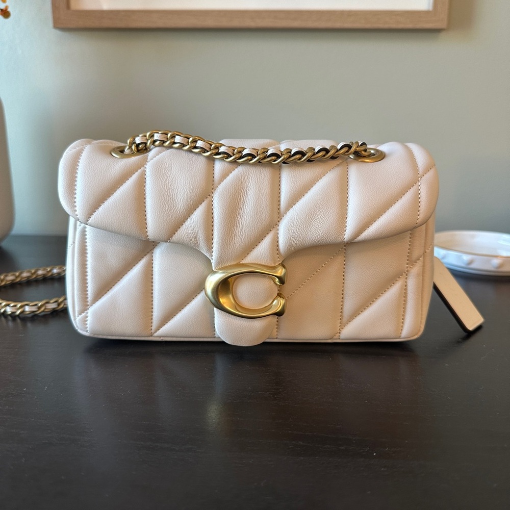 Coach Tabby 20 Chalk Quilted Crossbody Bag